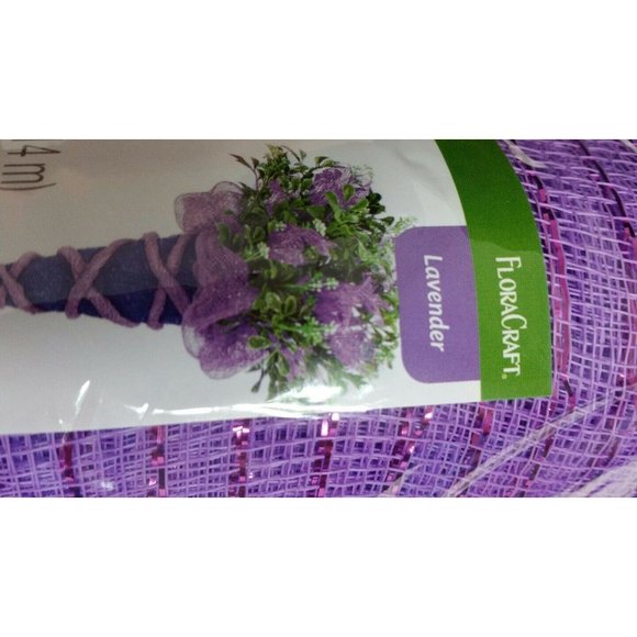 Craft Mesh 6in x 10yd FloraCraft Lavender w/ metalic purple for WREATHS garland - Picture 2 of 4